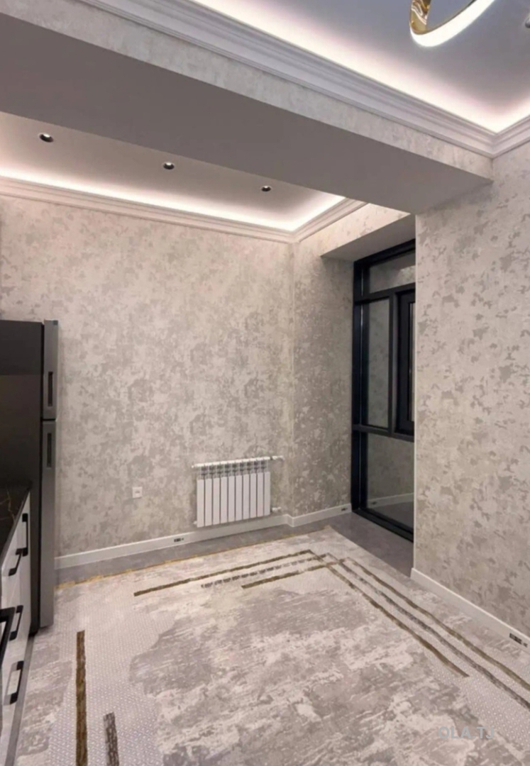 3 комнатная квартира, 13 этаж, 92 м²