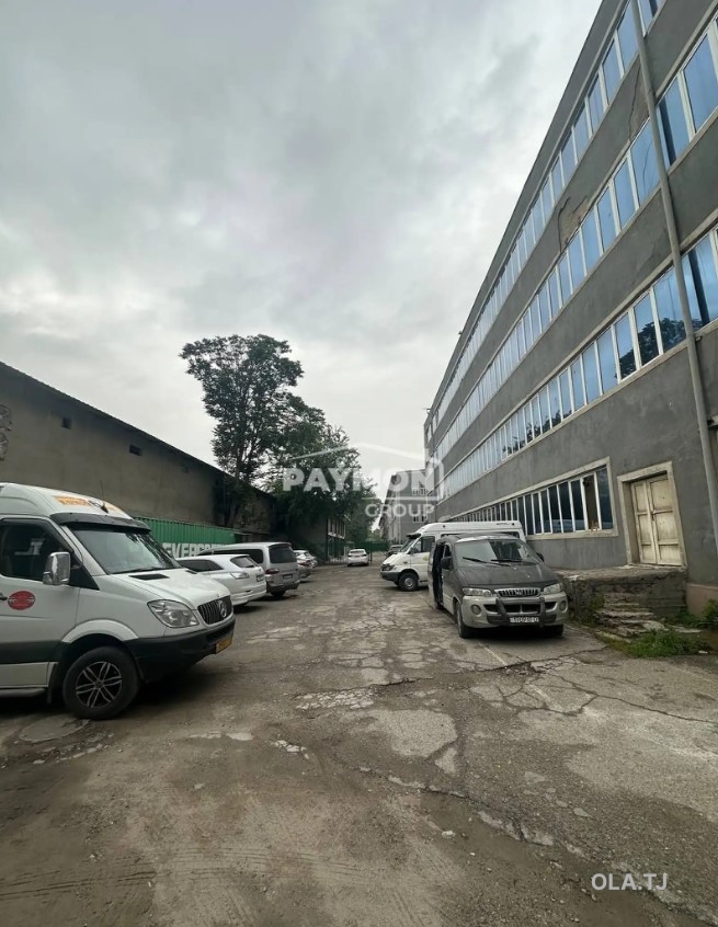 Помещение под свободное назначение, 2000м²
