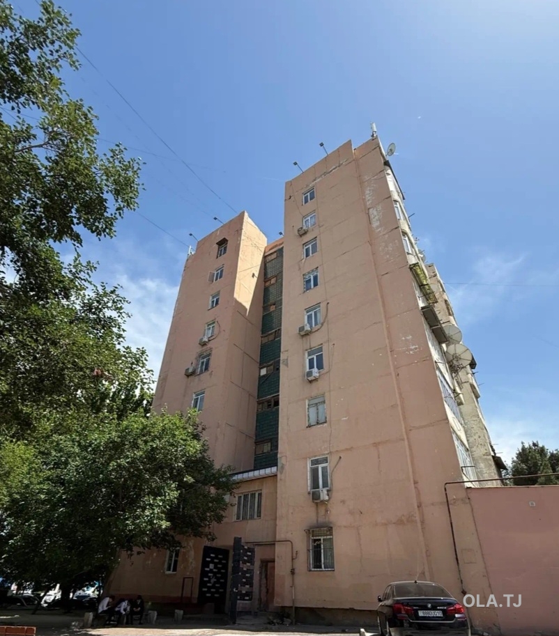 3 комнатная квартира, 9 этаж, 70 м²
