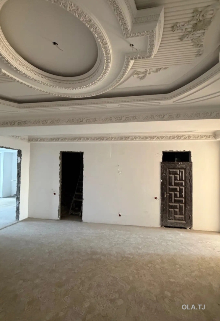 6 комнатная квартира, 9 этаж, 300 м²
