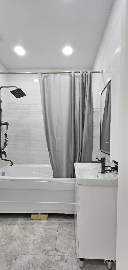2 комнатная квартира, 12 этаж, 48 м²