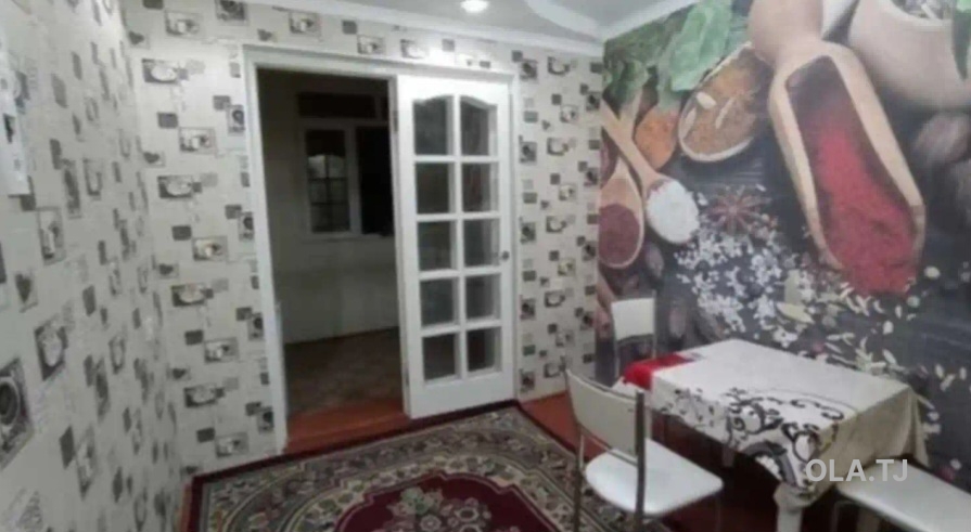 4 комнатная квартира, 1 этаж, 130 м²