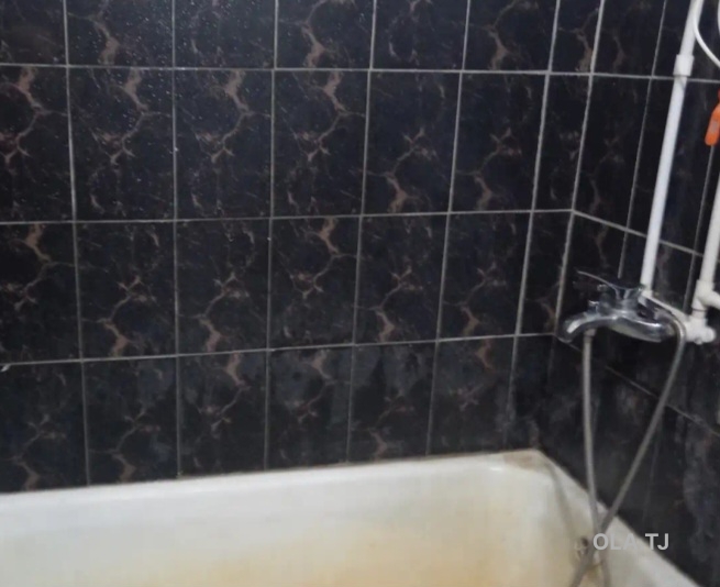 Комната в 2 комнатной квартире, 3/,