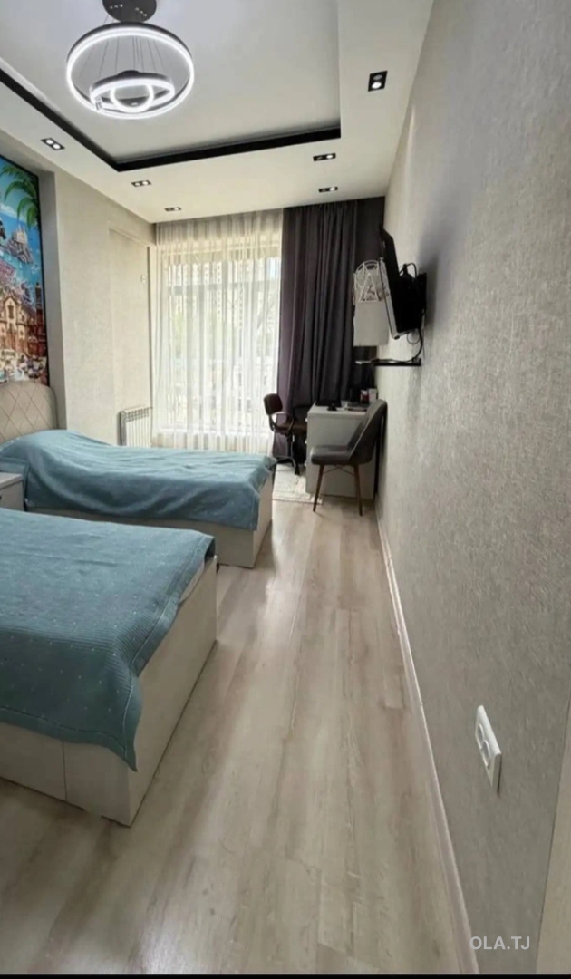 3 комнатная квартира, 5 этаж, 128 м²