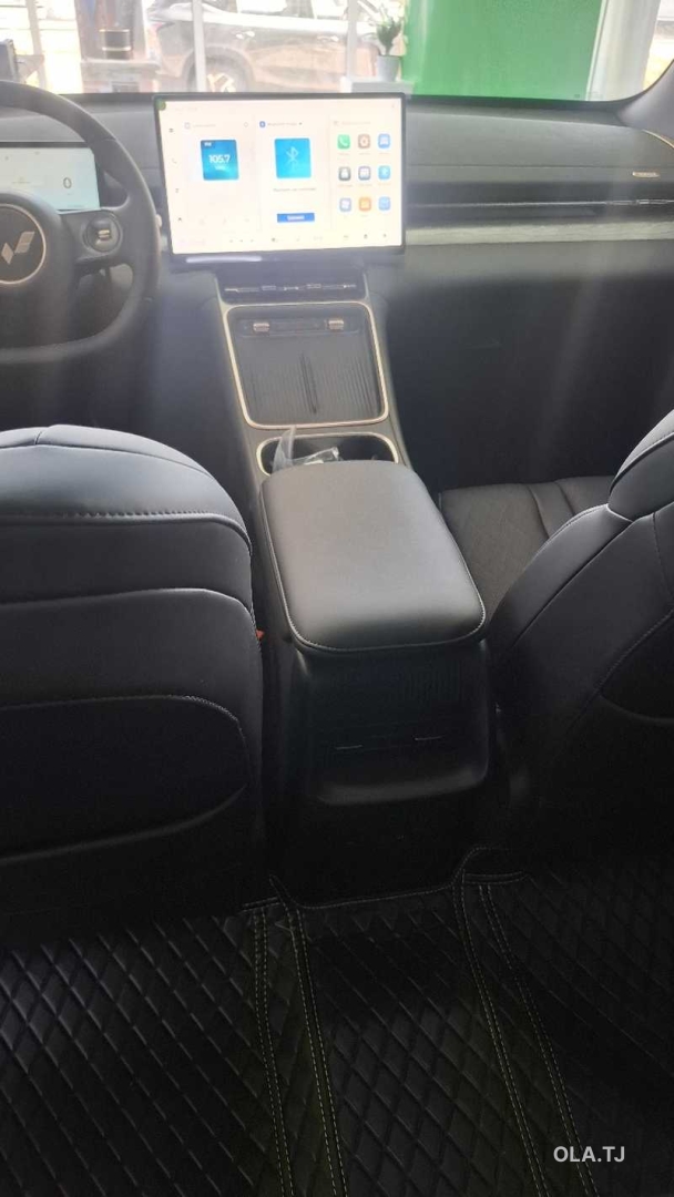 Wuling Starlight S