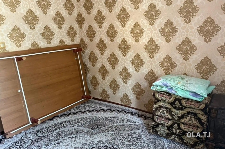 4 комнатная квартира, 1 этаж, 80 м²