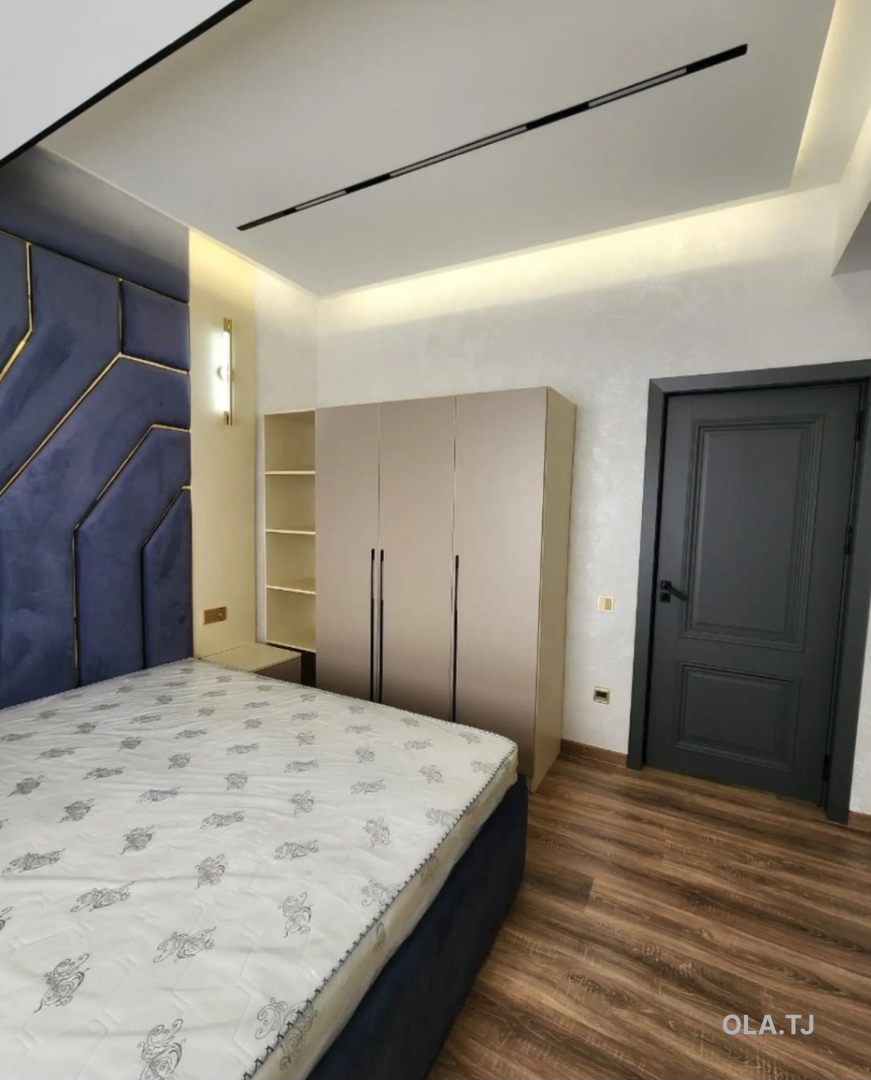 3 комнатная квартира, 1 этаж, 70 м²