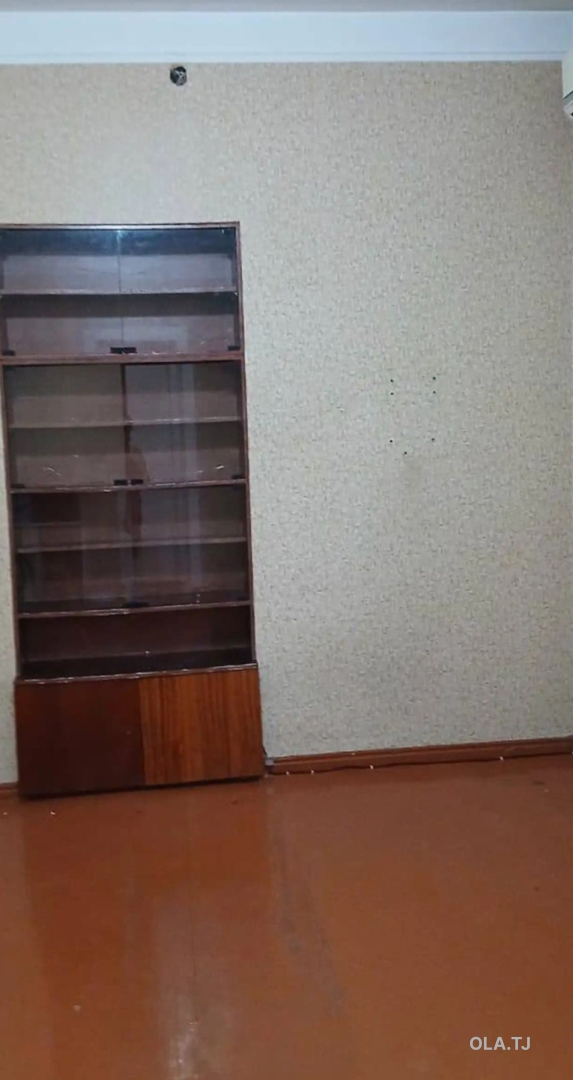 Офис в аренду, В жилом доме, 19 м²