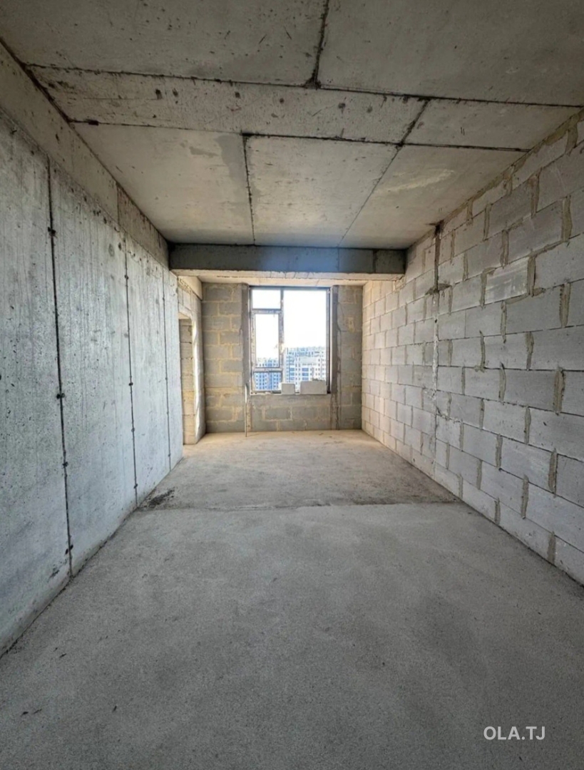 4 комнатная квартира, 14, 153 м²