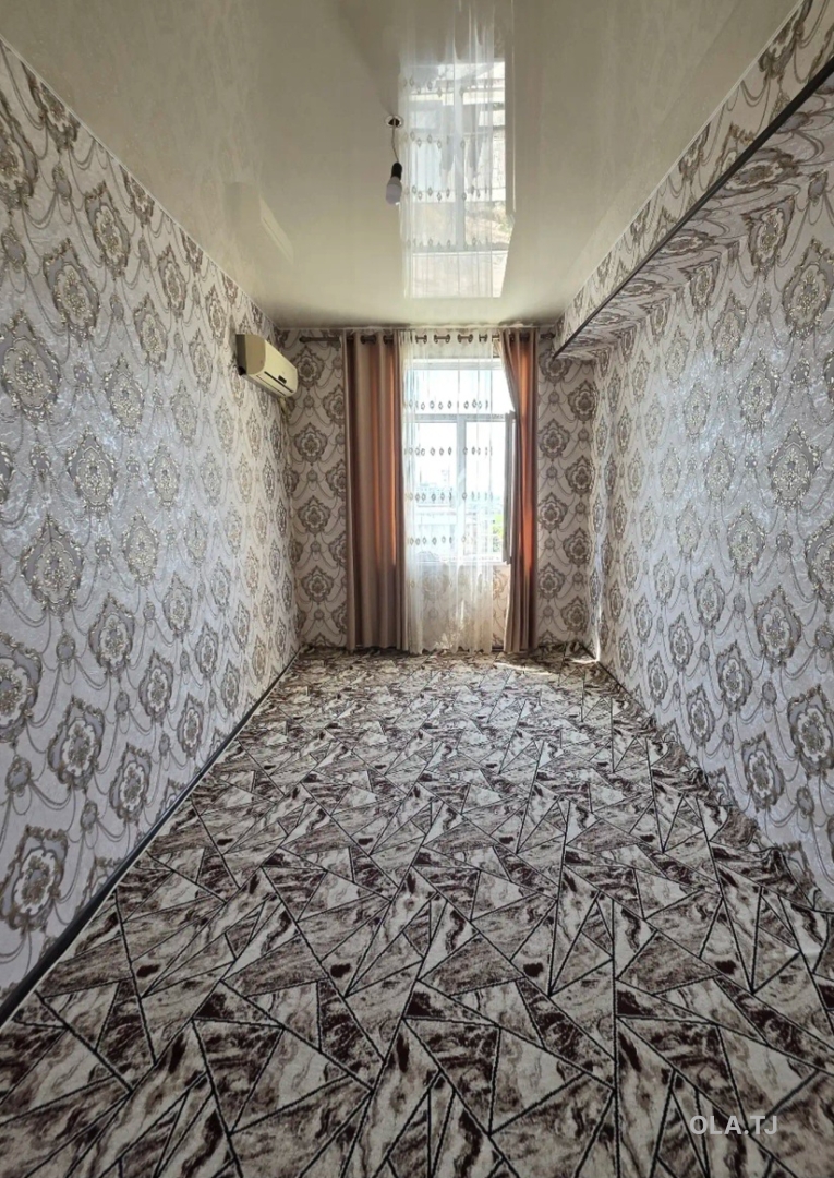 4 комнатная квартира, 12, 64 м²
