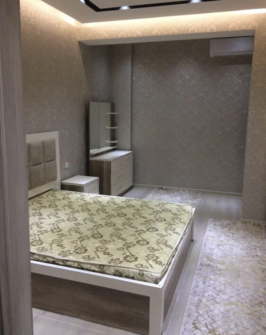 3 комнатная квартира, 12 этаж, 100 м²