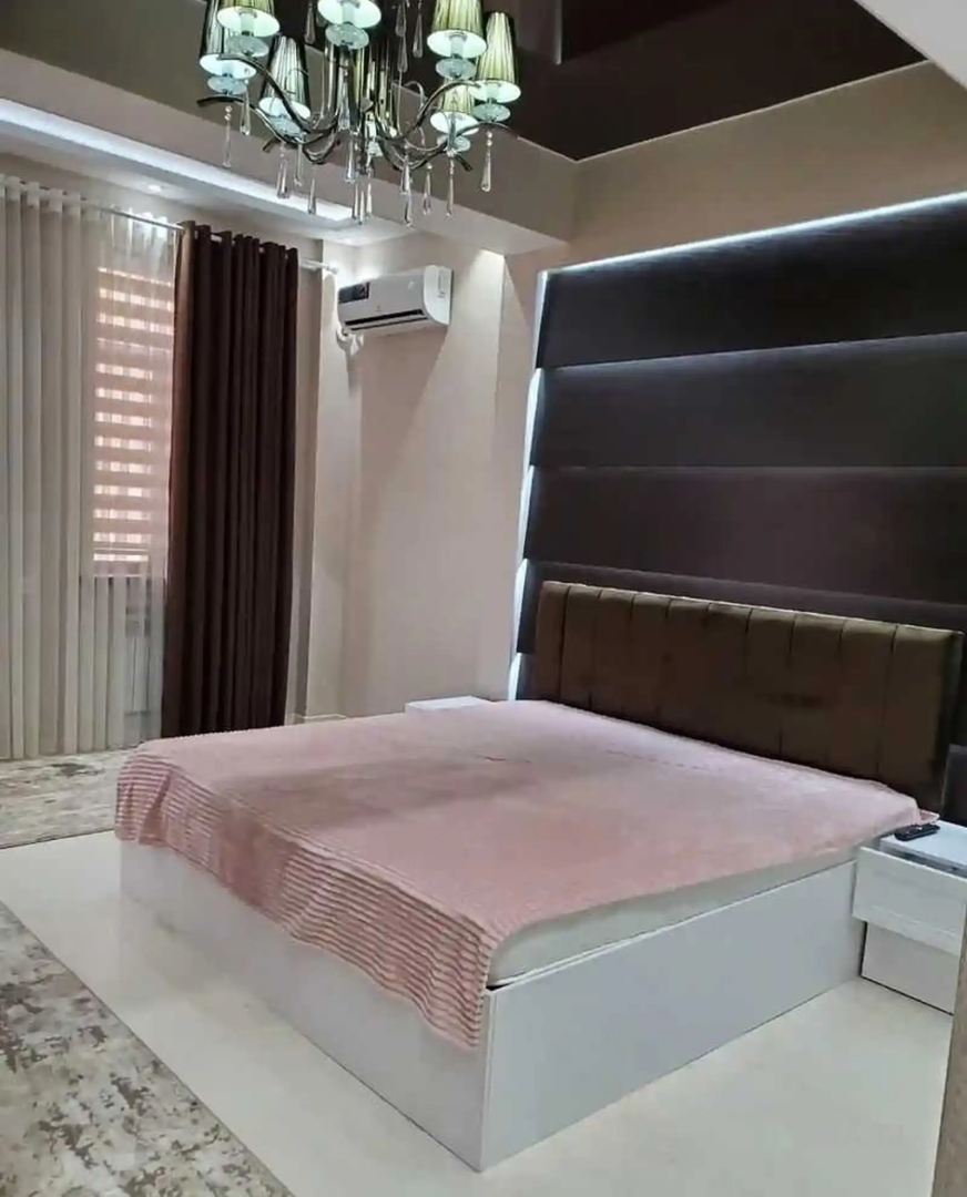 3 комнатная квартира, 8 этаж, 91 м²