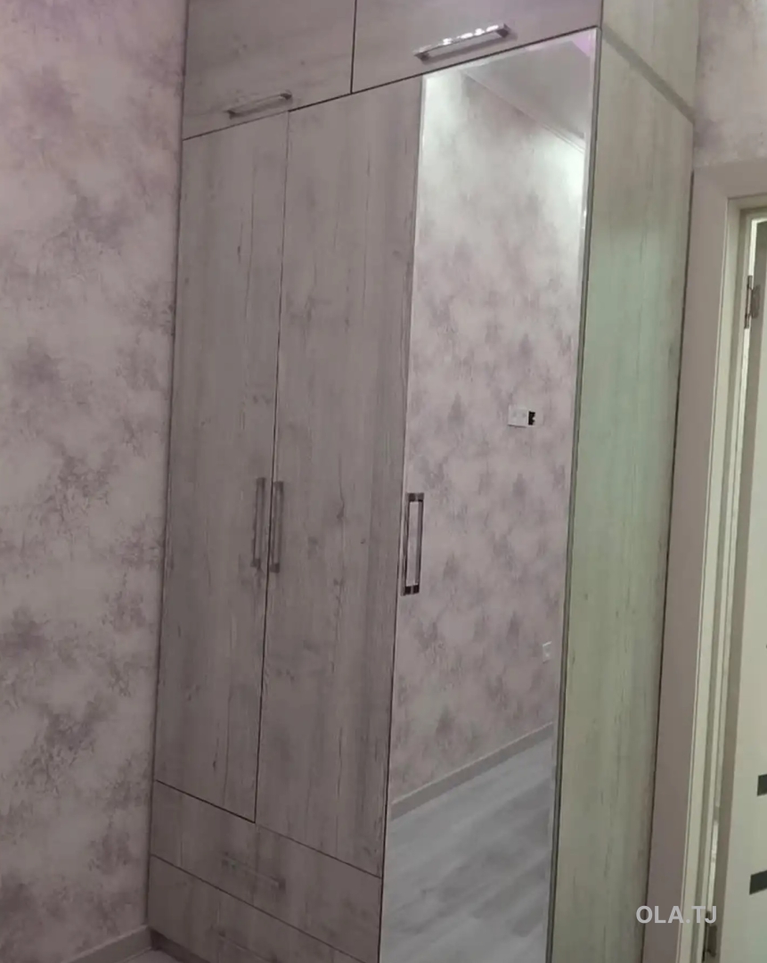 3 комнатная квартира, 2 этаж, 100 м²