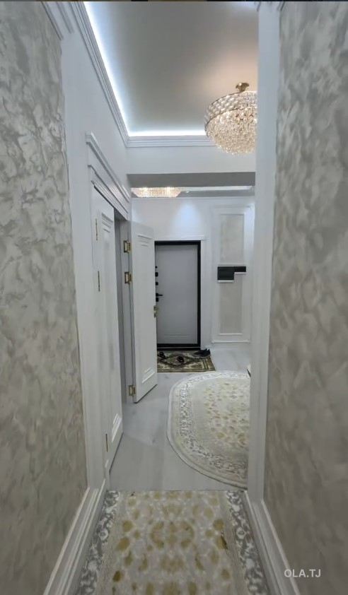 3 комнатная квартира, 10 этаж, 72 м²