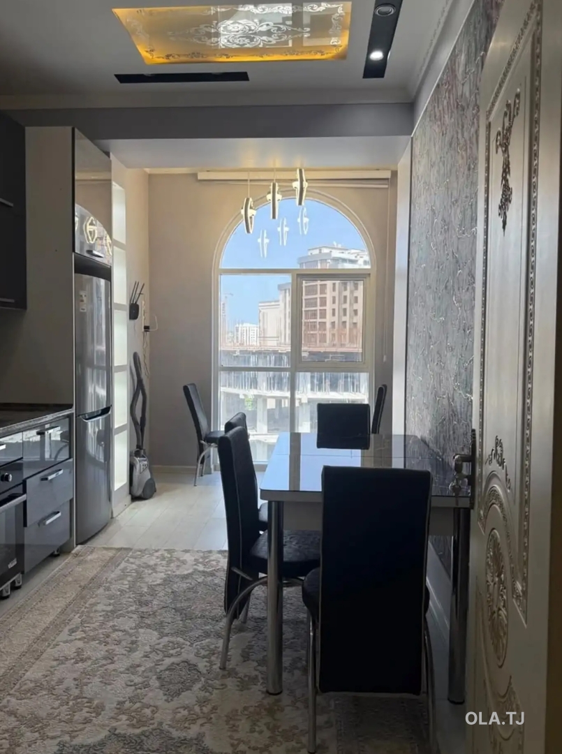 2 комнатная квартира, 14 этаж, 70 м²