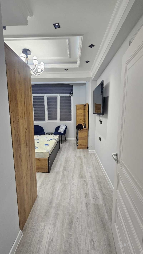 2 комнатная квартира, 8 этаж, 80 м²