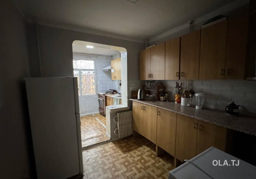 4 комнатная квартира, 4, 80 м²