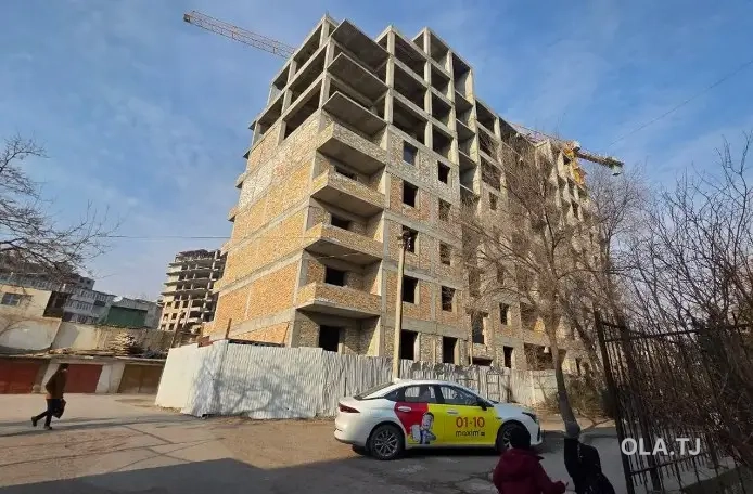 3 комнатная квартира, 2 этаж, 104 м²