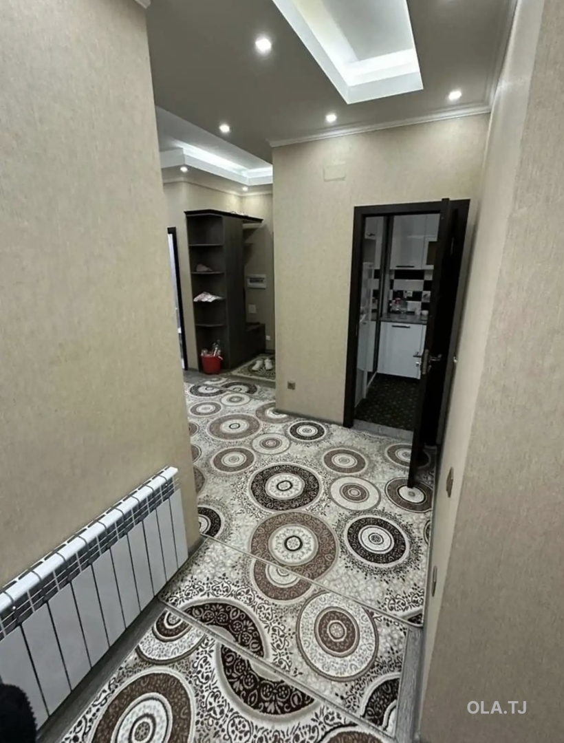 3 комнатная квартира, 6 этаж, 110 м²