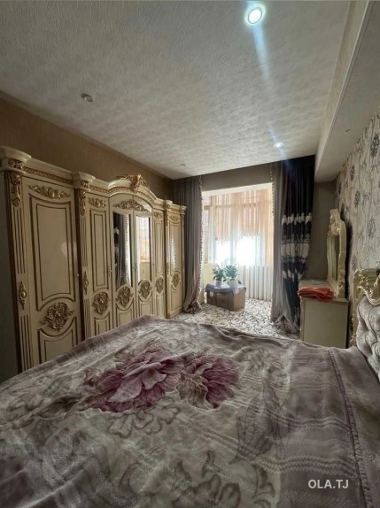 3 комнатная квартира, 1 этаж, 90 м²