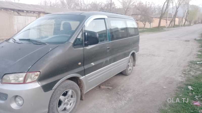 Микроавтобус Hyundai Starex, 2000
