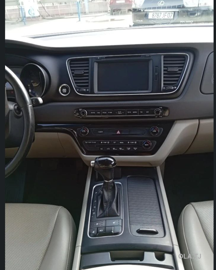 Kia Carnival,  2014