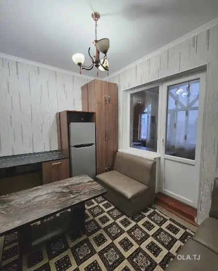 3 комнатная квартира, 6 этаж, 80 м²