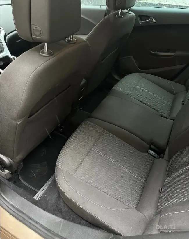 Opel Astra J,  2014