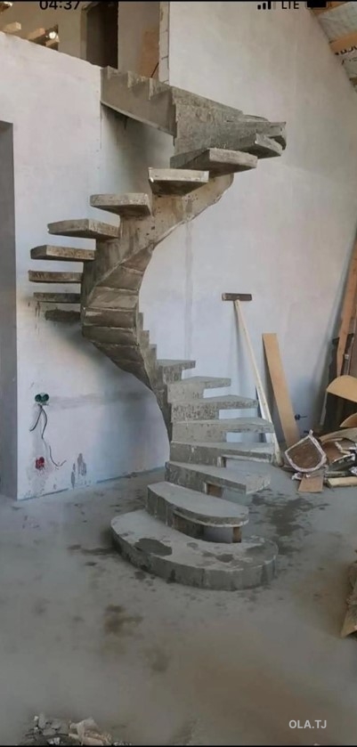 Бетоная лестница на заказ