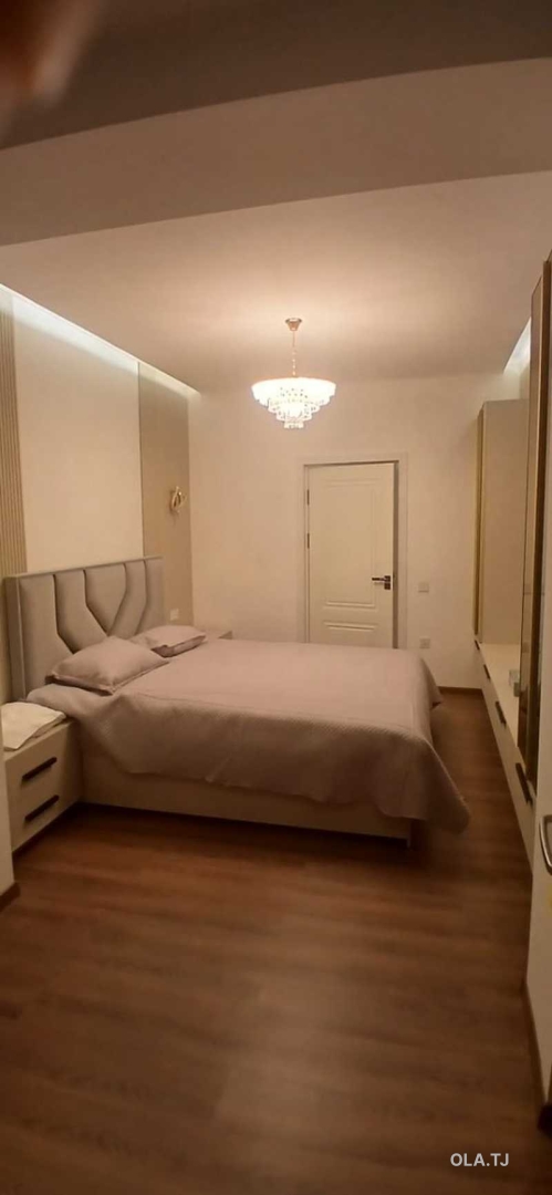 3 комнатная квартира, 4 этаж, 91 м²