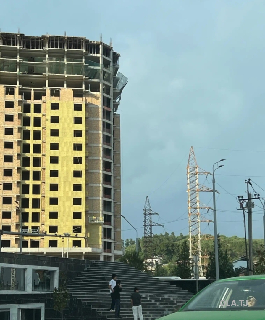 3 комнатная квартира, 14 этаж, 115 м²
