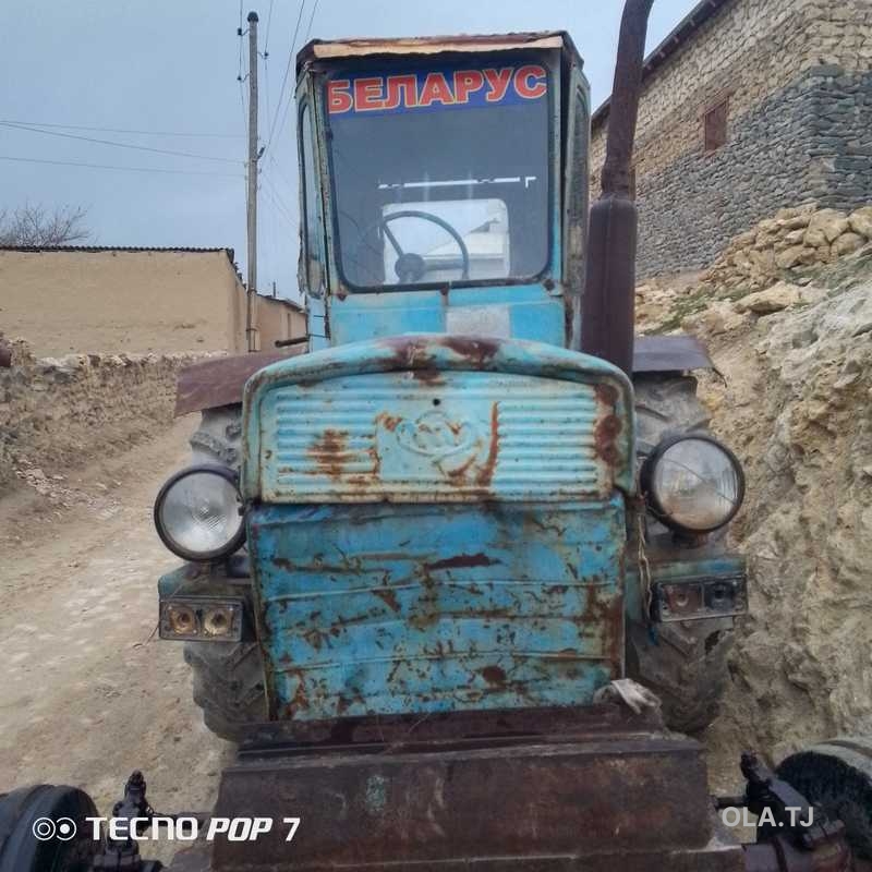 Трактор Т28