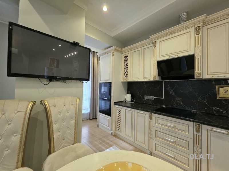 2 комнатная квартира, 14 этаж, 97 м²