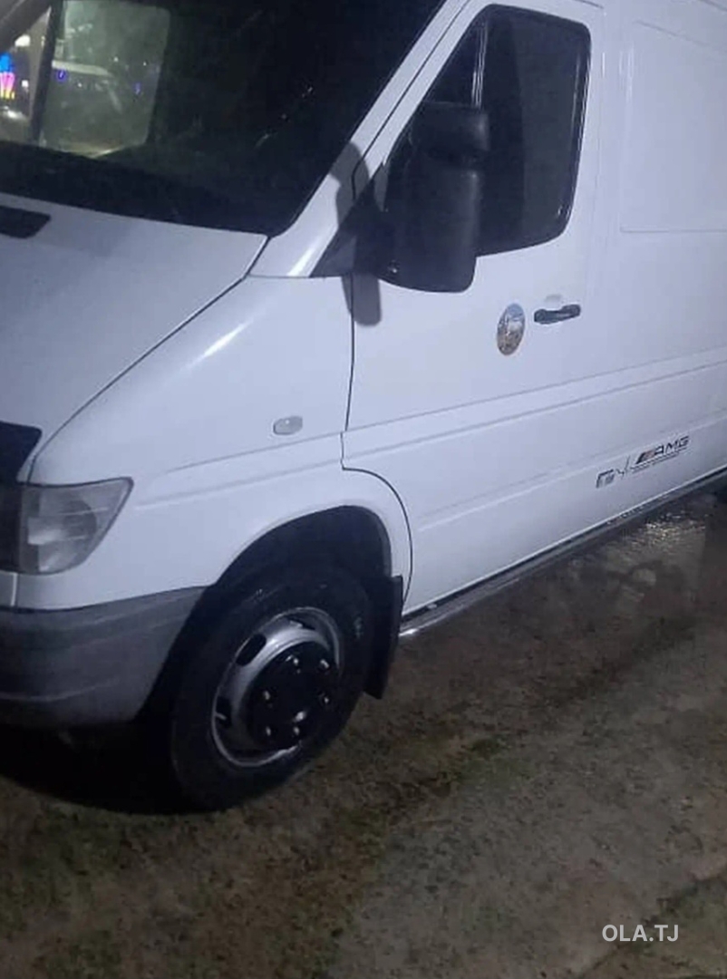 Фургон Mercedes-Benz Sprinter, 2001