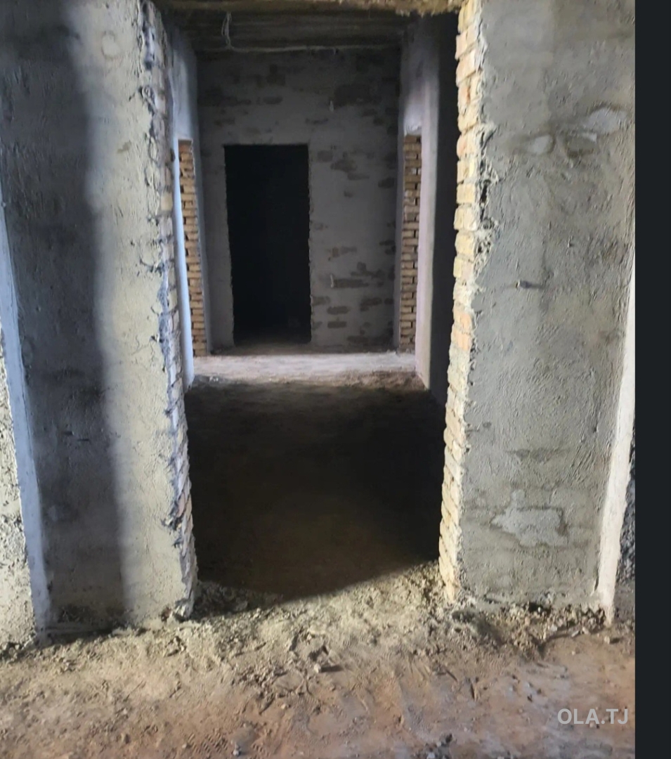3 комнатная квартира, 9 этаж, 102 м²