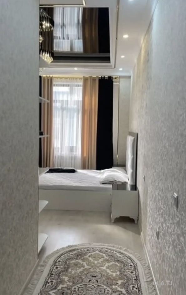 2 комнатная квартира, 8 этаж, 80 м²