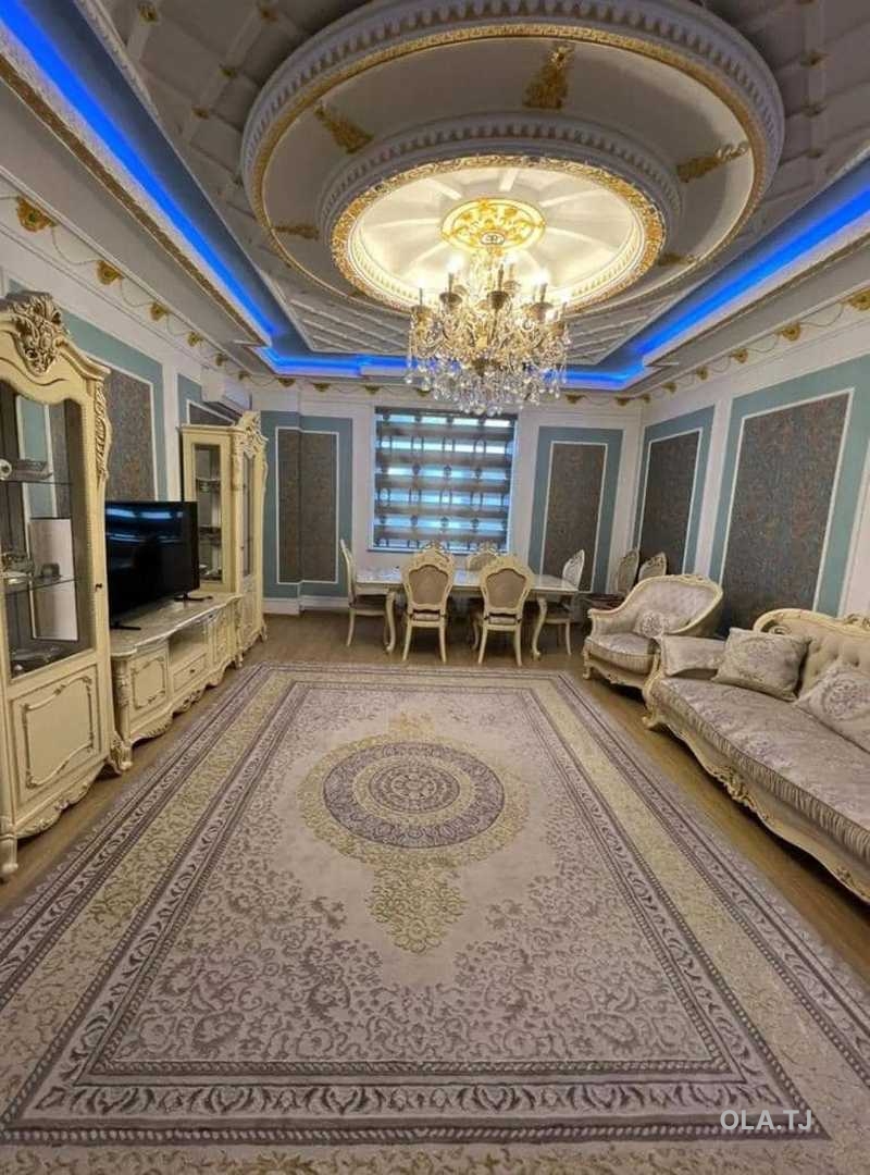 3 комнатная квартира, 6 этаж, 106 м²