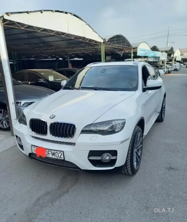 BMW X6,  2012