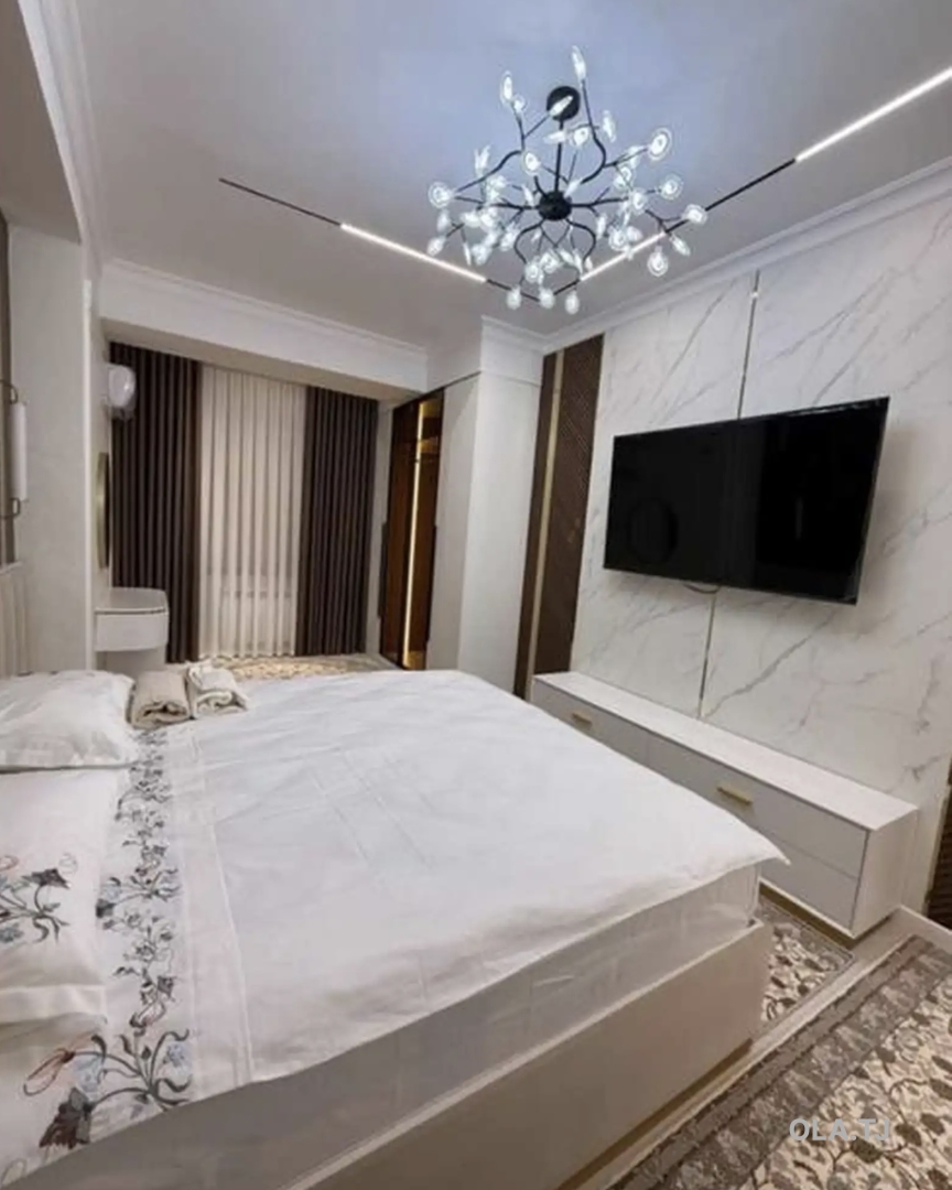 3 комнатная квартира, 10 этаж, 120 м²