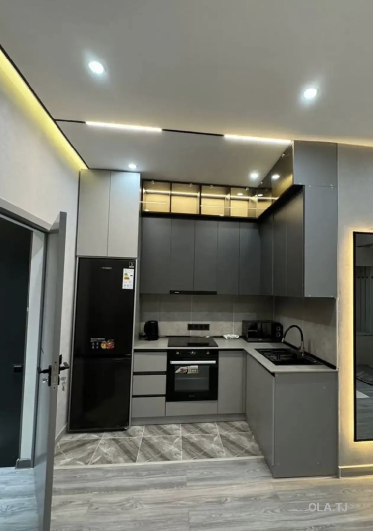 2 комнатная квартира, 18 этаж, 80 м²