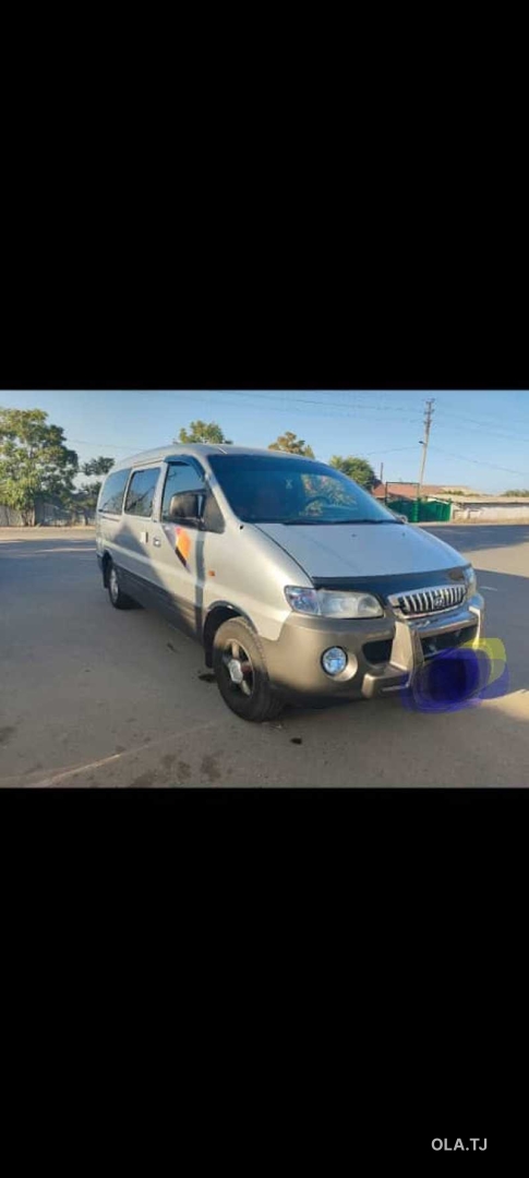 Hyundai Starex 2002