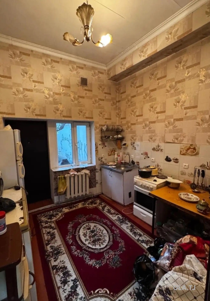 6 комнатная квартира, 2 этаж, 600 м²