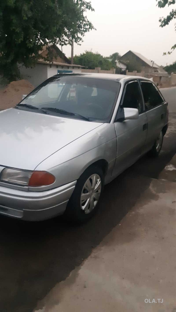 Opel Astra F,  1993