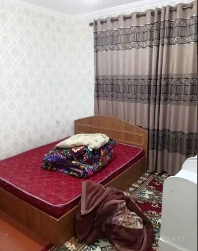 4 комнатная квартира, 1 этаж, 102 м²