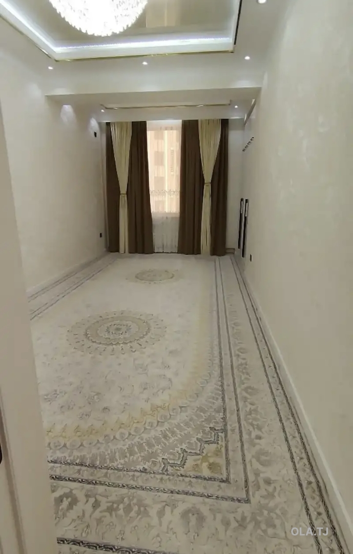 3 комнатная квартира, 8 этаж, 80 м²