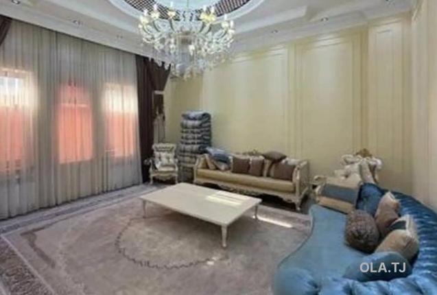 6 комнатная квартира, 3 этаж, 120 м²