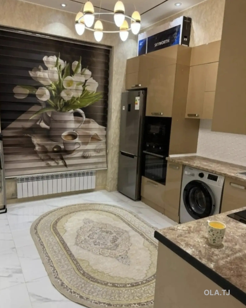3 комнатная квартира, 13 этаж, 105 м²