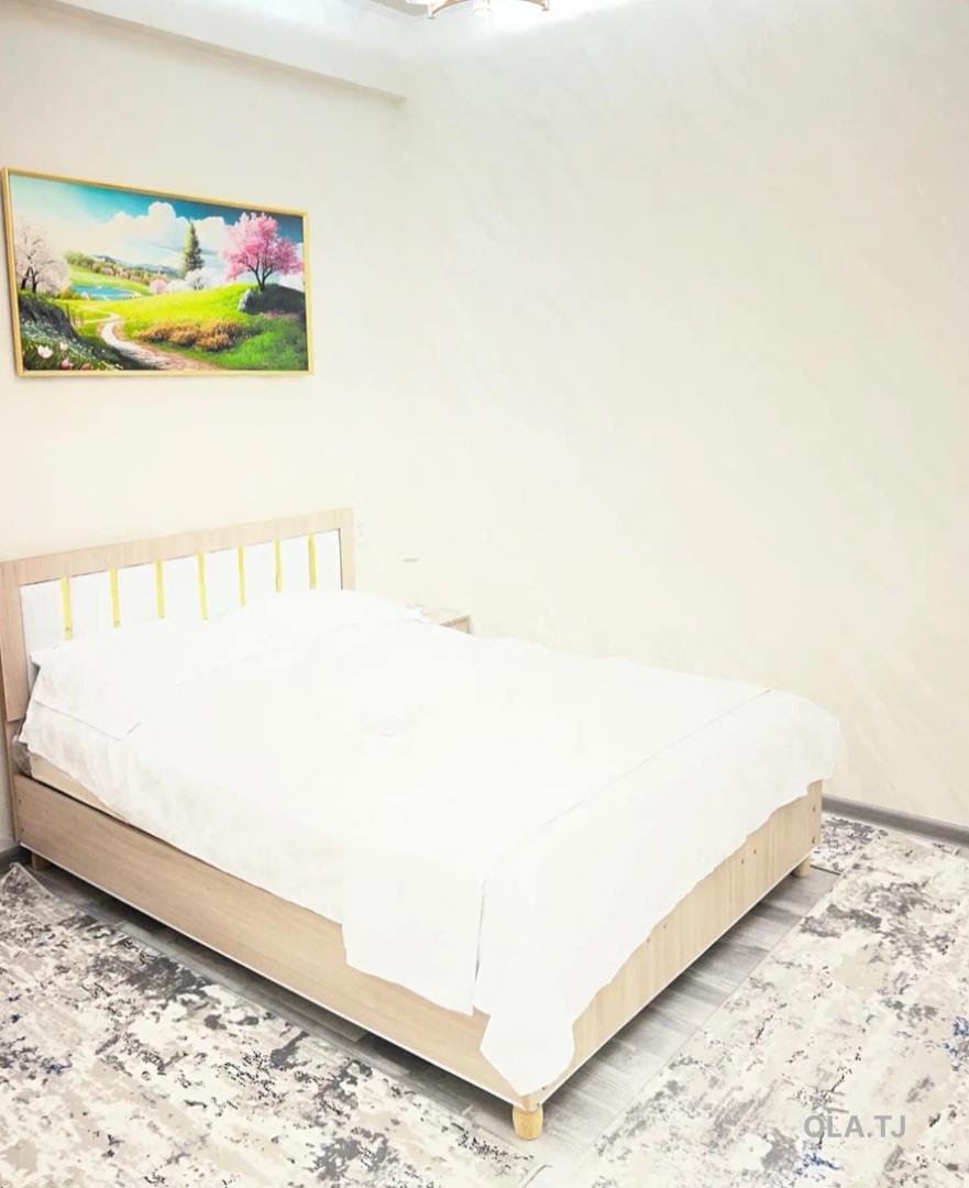 2 комнатная квартира, Цокольный этаж, 55 м²