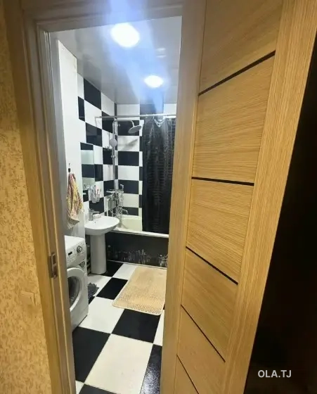 5 комнатная квартира, 3 этаж, 93 м²