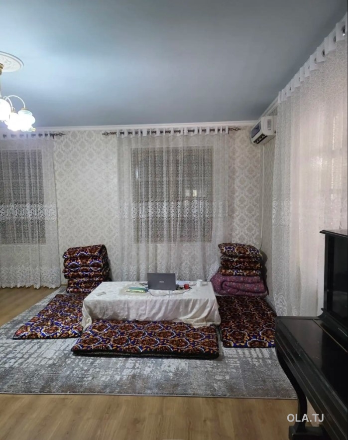 Дом (хавли), 6 комнат, 3 эт